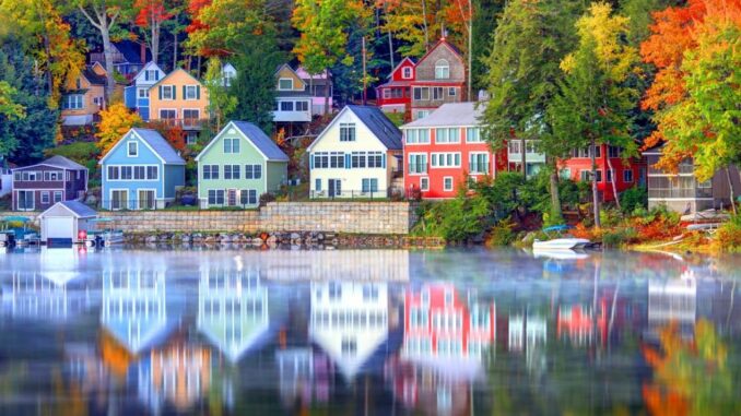 10 Most Affordable Lake Towns