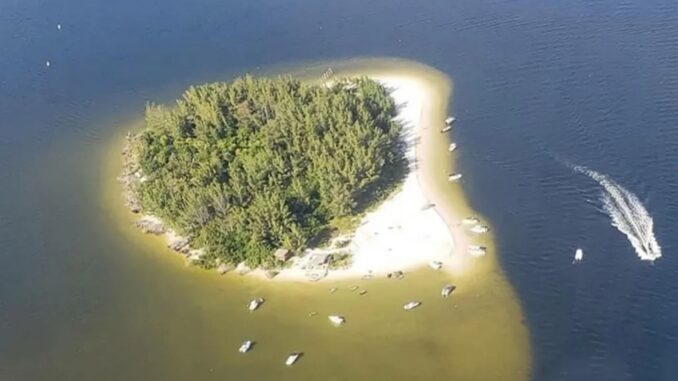 Beer Can Island